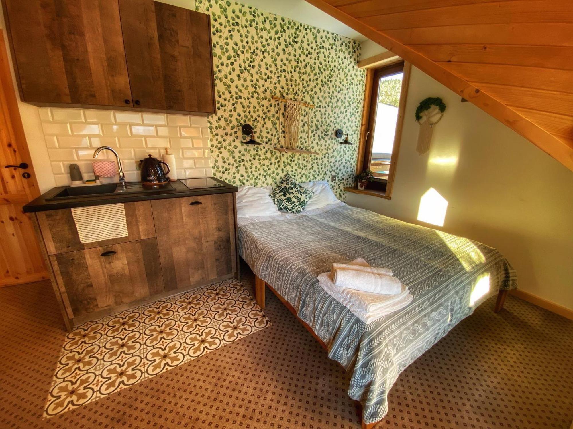 Dziejba Lesna Apartamenty &Spa - Piekne I Nowe Apartamenty I Domek, Sauna I Jacuzzi - W Cenie I Na Wylacznosc, 1 Km Od Stoku Jaworki Room photo